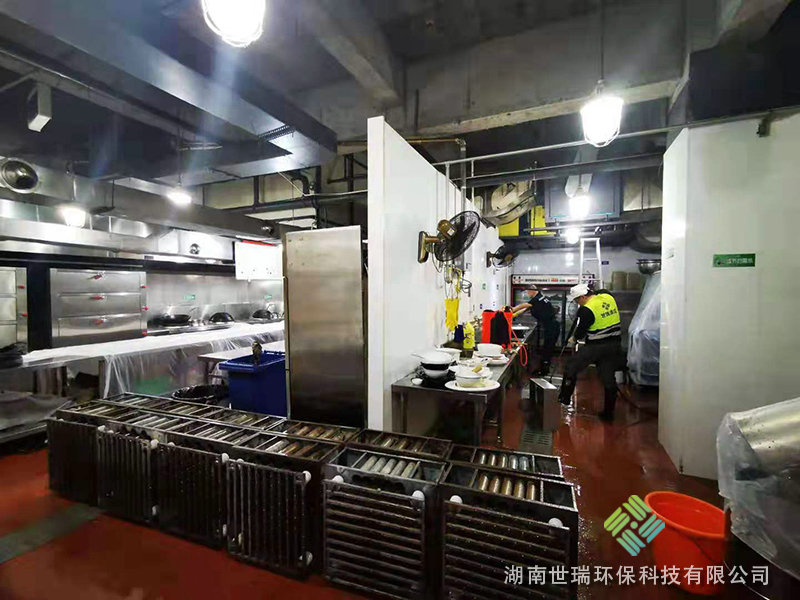 廚房抽排系統清洗 (9)